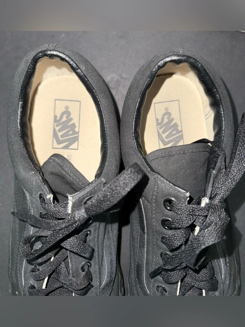 VANS Classic Black Old Skool Lifestyle Icon Side Stripe Skater Sneakers 11.5 Men - Picture 4 of 7